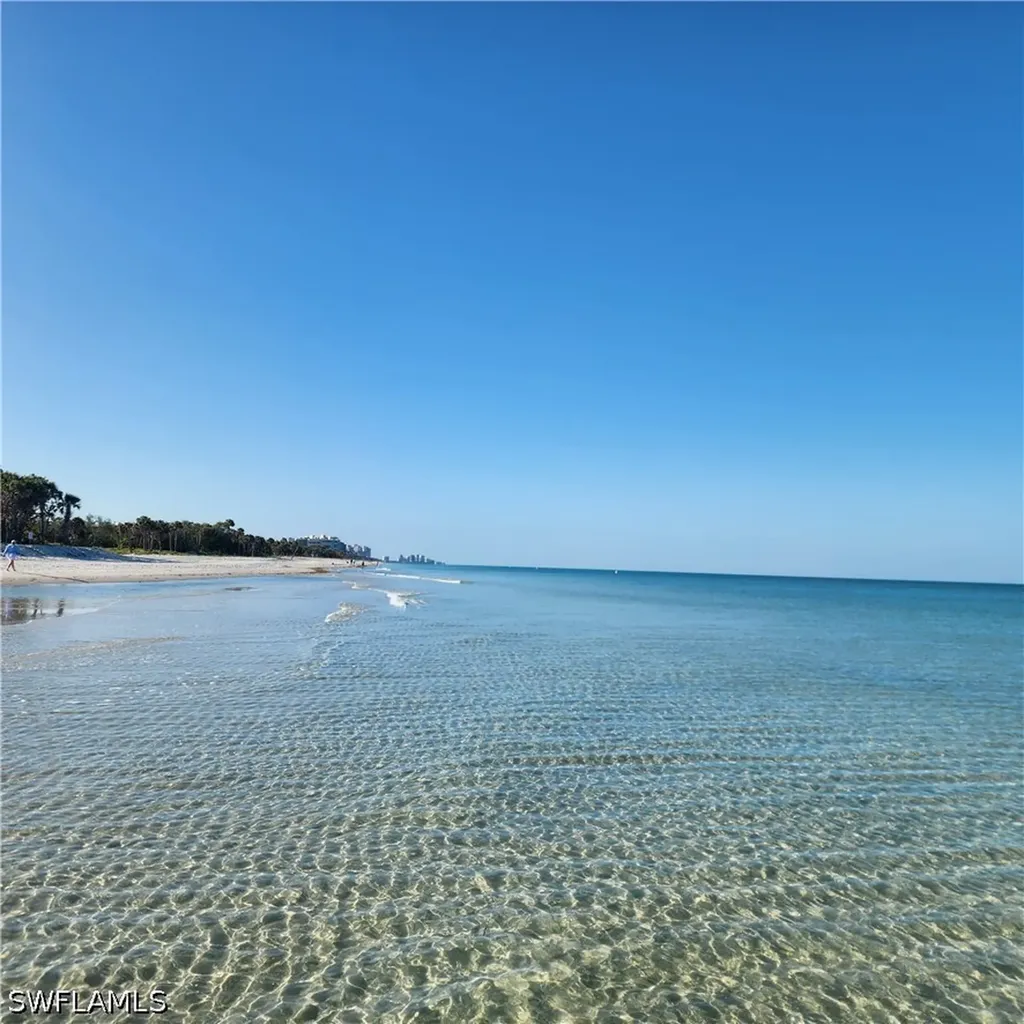 1 Bluebill Avenue Naples FL 34108
