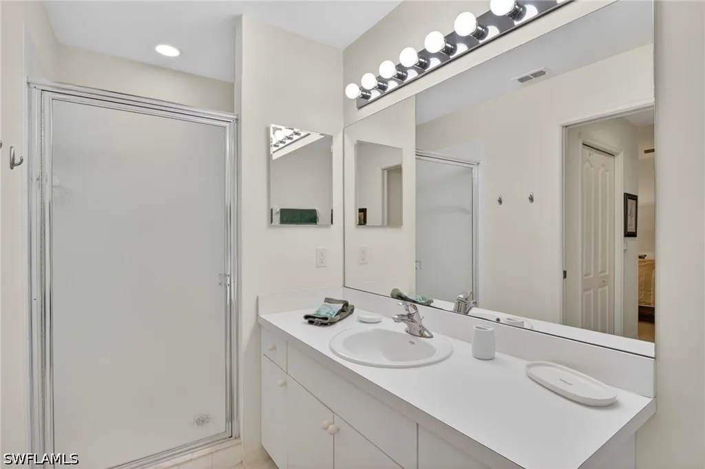3830 Sawgrass Way Naples FL 34112