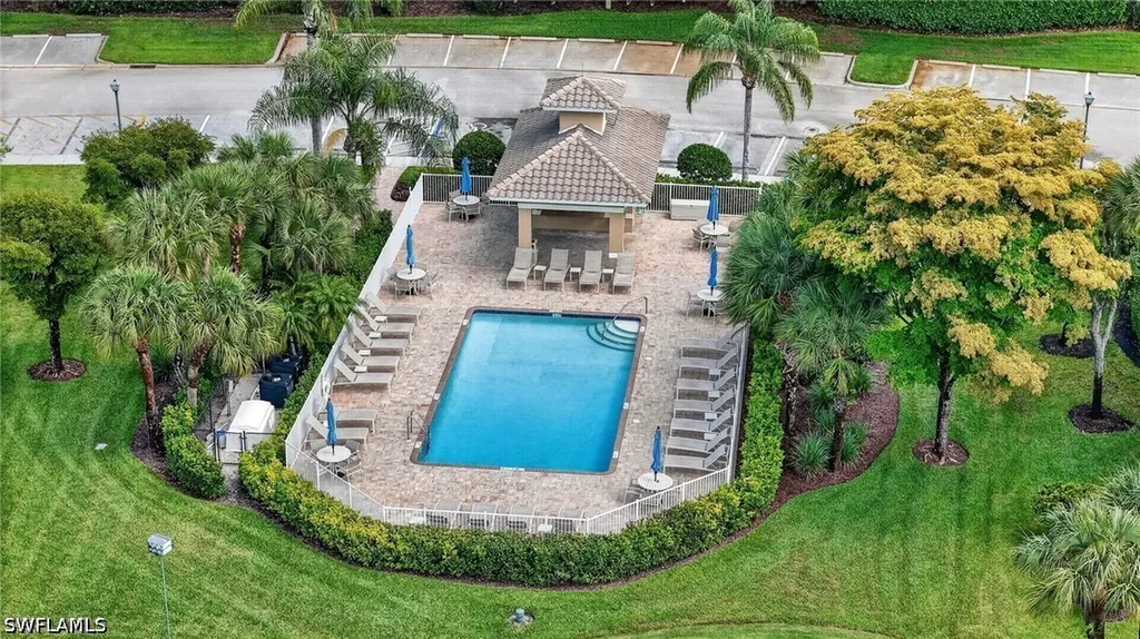 3830 Sawgrass Way Naples FL 34112