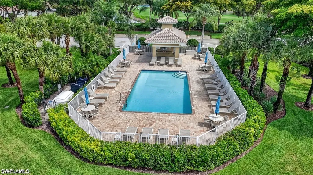 3830 Sawgrass Way Naples FL 34112