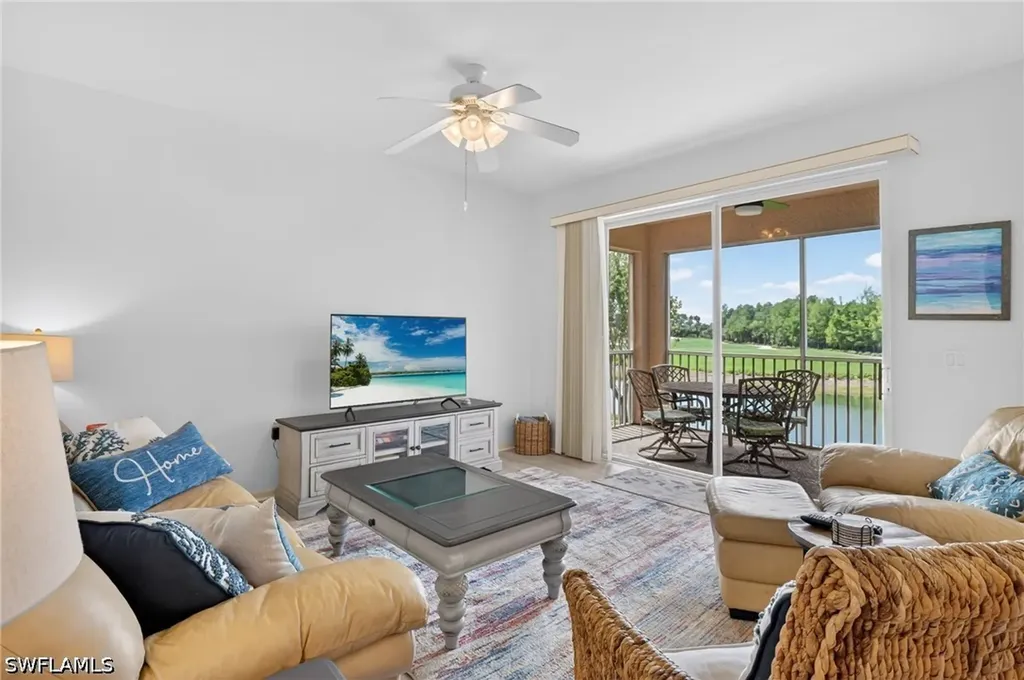 3830 Sawgrass Way Naples FL 34112