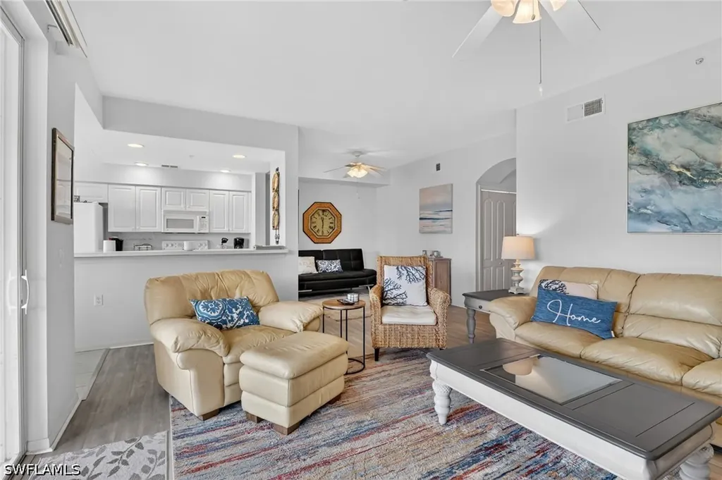 3830 Sawgrass Way Naples FL 34112