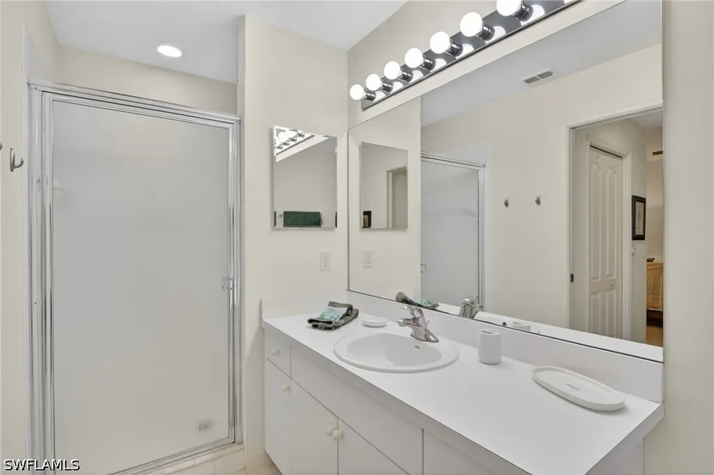 3830 Sawgrass Way Naples FL 34112
