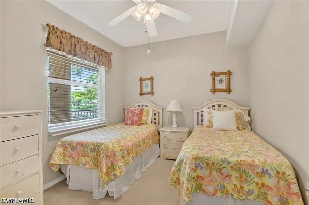3830 Sawgrass Way Naples FL 34112