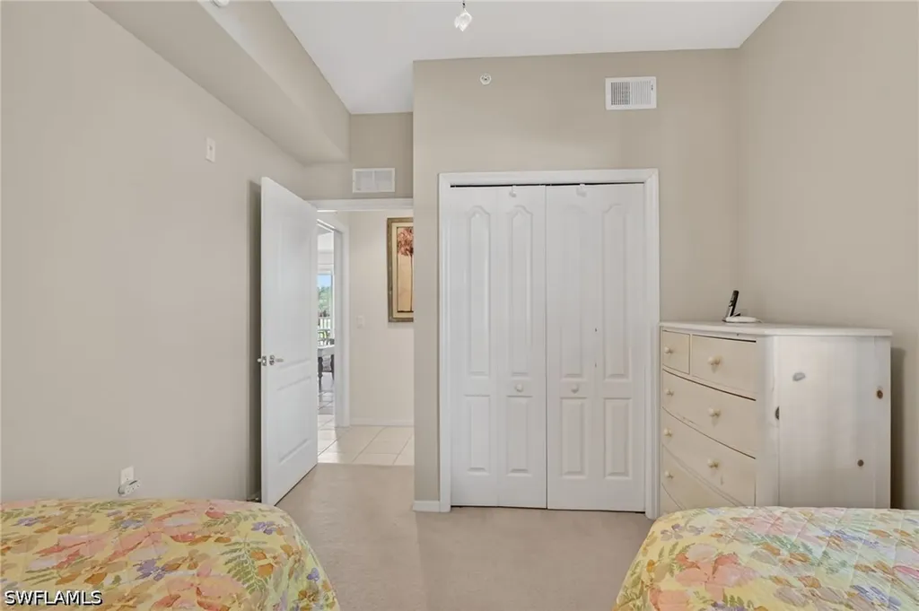 3830 Sawgrass Way Naples FL 34112