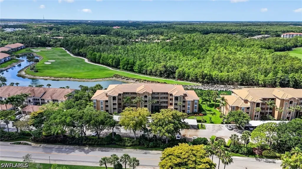 3830 Sawgrass Way Naples FL 34112