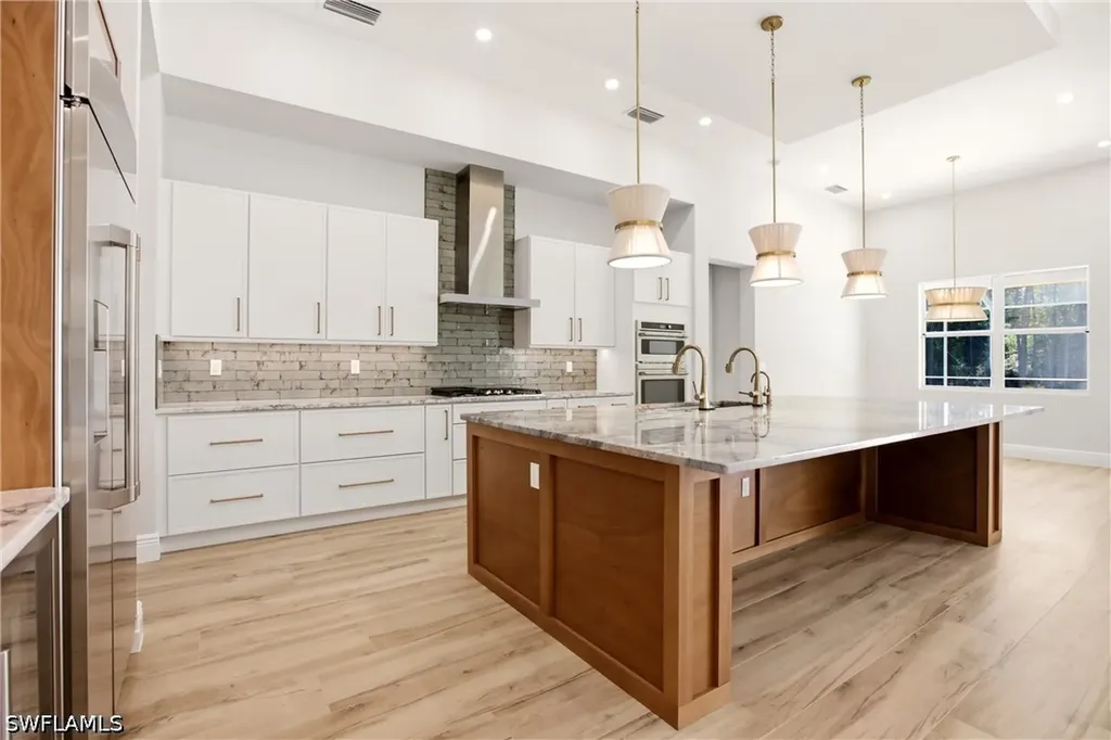 24265 Cock Robin Lane Bonita Springs FL 34135
