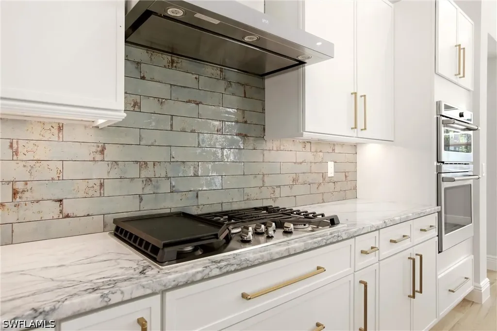 24265 Cock Robin Lane Bonita Springs FL 34135
