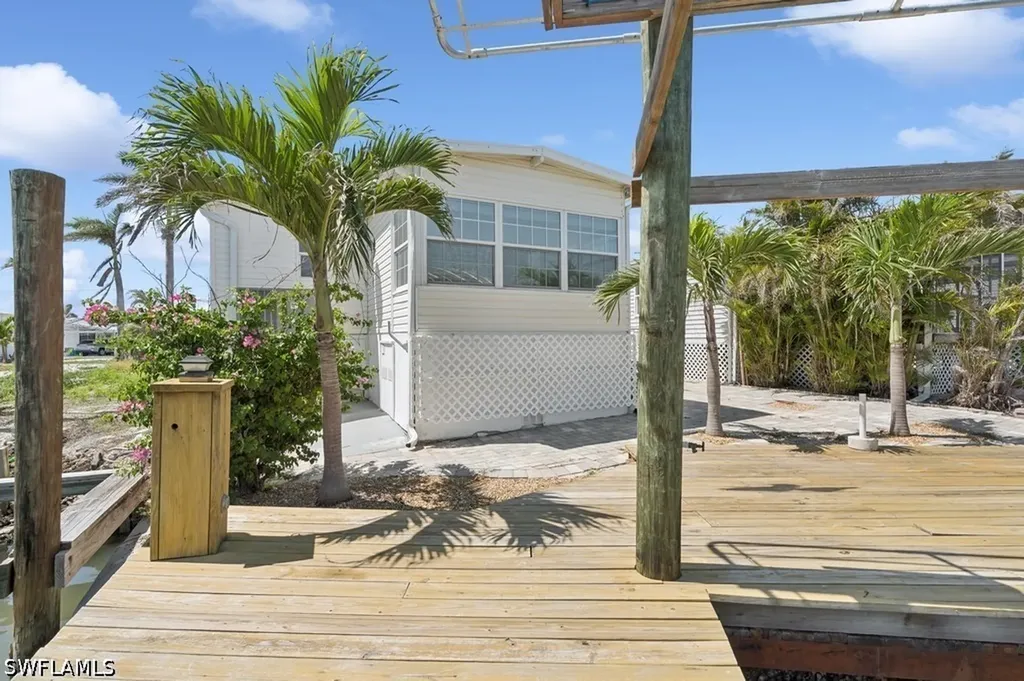 12 Nancy Lane Fort Myers Beach FL 33931
