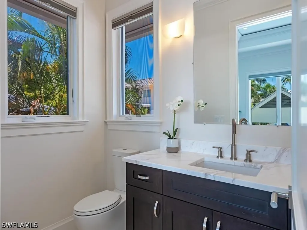 545 13th Avenue S Naples FL 34102