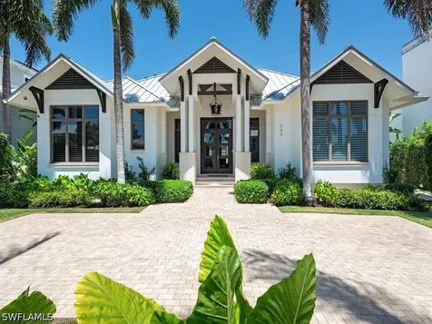 545 13TH Avenue S Naples FL 34102