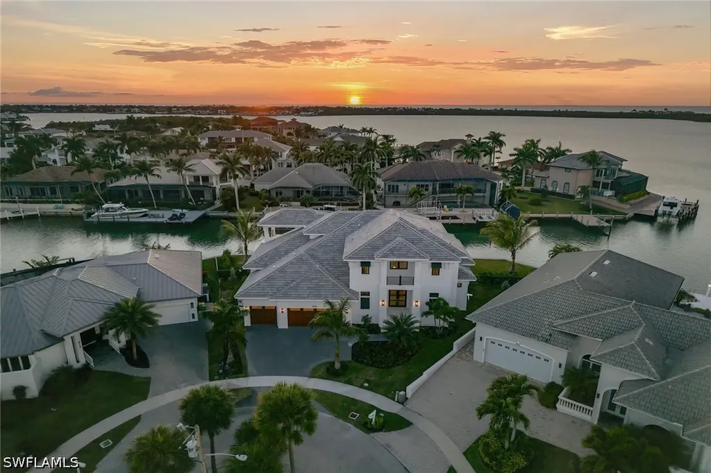 810 Elm Court Marco Island FL 34145