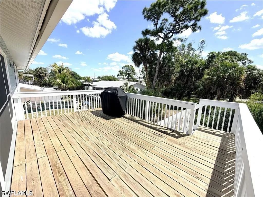 27594 Shore Drive Bonita Springs FL 34134
