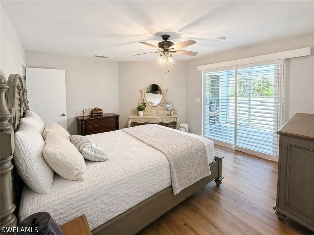 27594 Shore Drive Bonita Springs FL 34134
