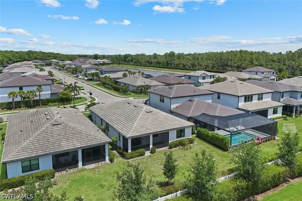 10518 Ventana Court Naples FL 34120