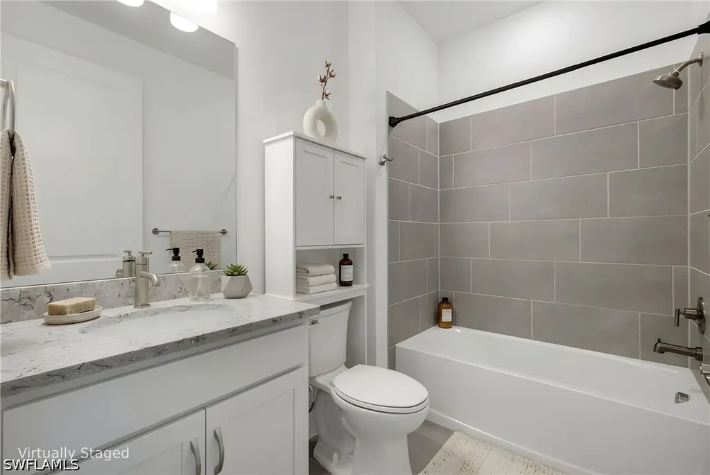 10518 Ventana Court Naples FL 34120
