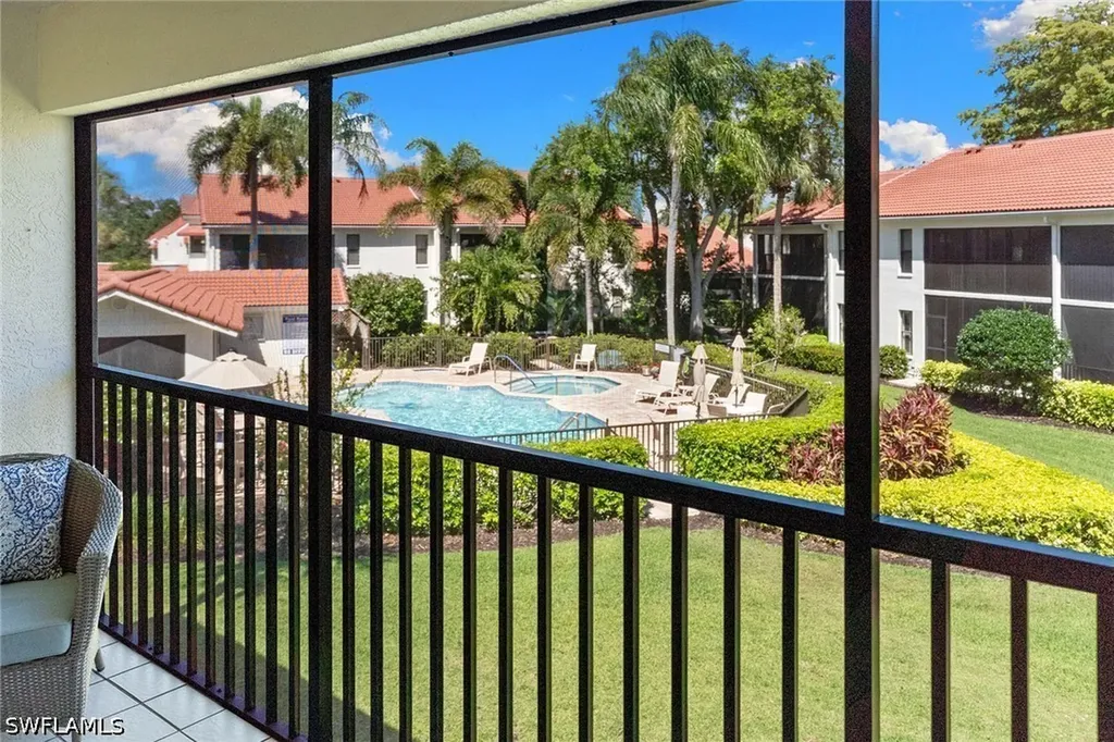 589 Serendipity Drive Naples FL 34108