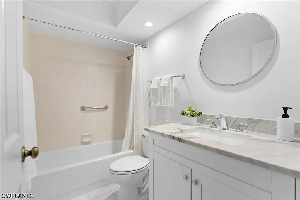 589 Serendipity Drive Naples FL 34108