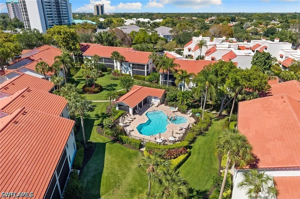 589 Serendipity Drive Naples FL 34108