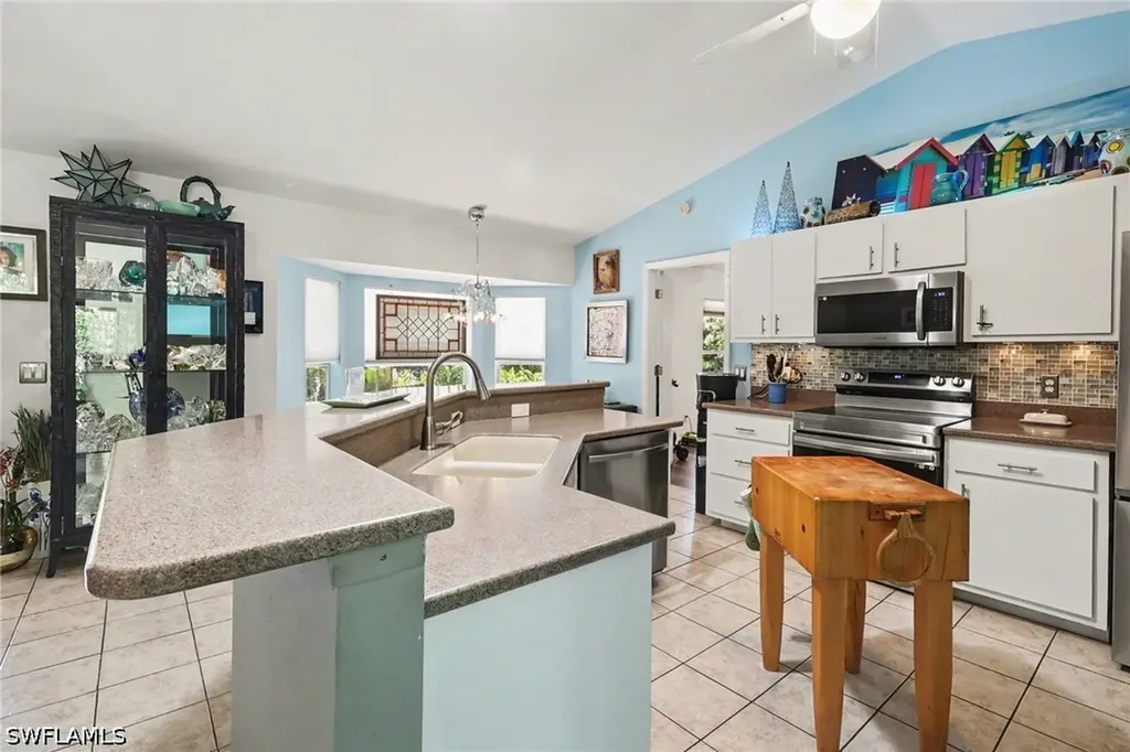 3918 Luverne Street Fort Myers FL 33901