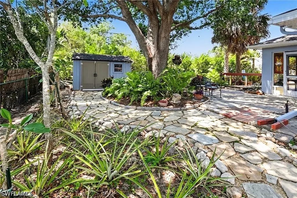 3918 Luverne Street Fort Myers FL 33901
