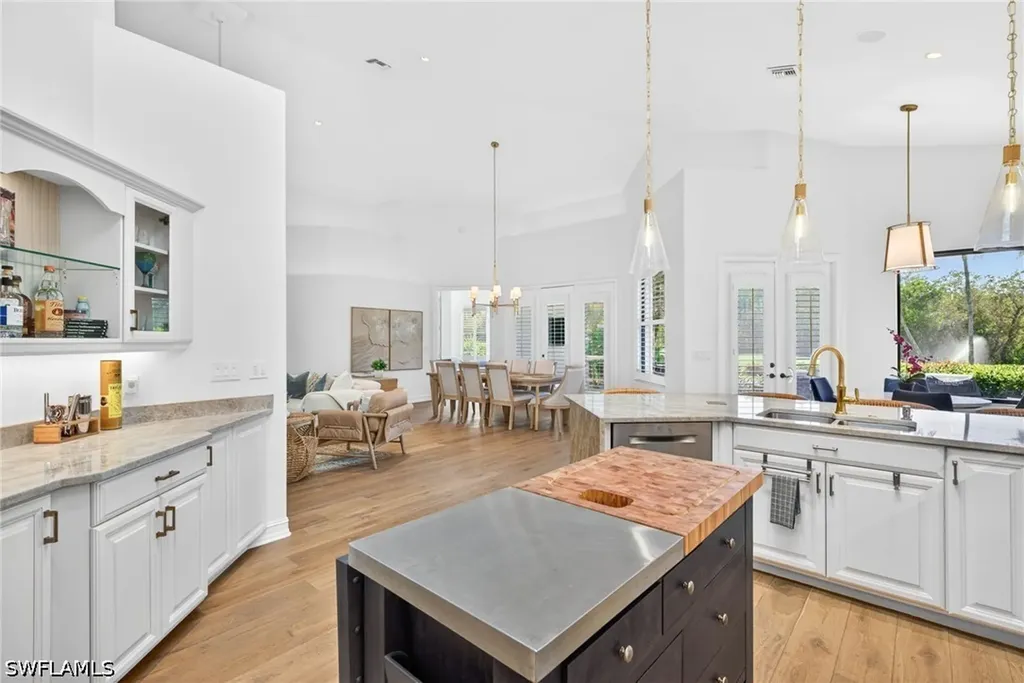 3296 Lookout Lane Naples FL 34112