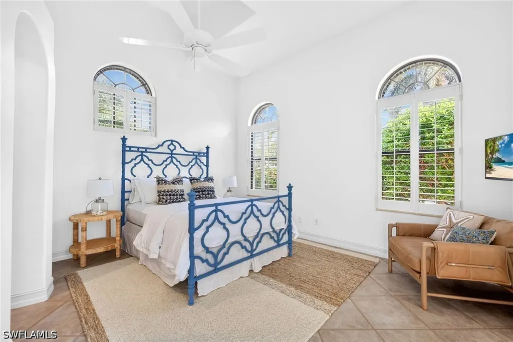 3296 Lookout Lane Naples FL 34112