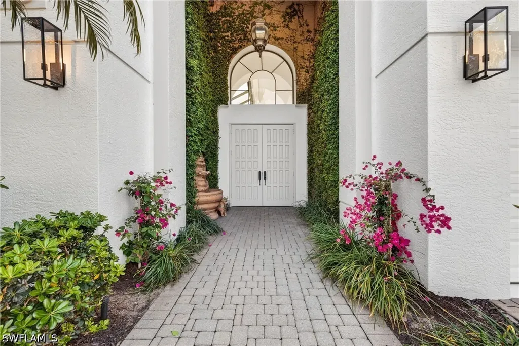 3296 Lookout Lane Naples FL 34112