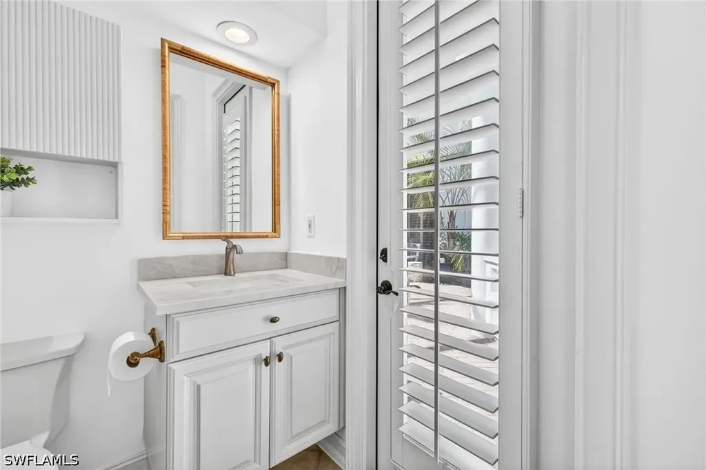 3296 Lookout Lane Naples FL 34112