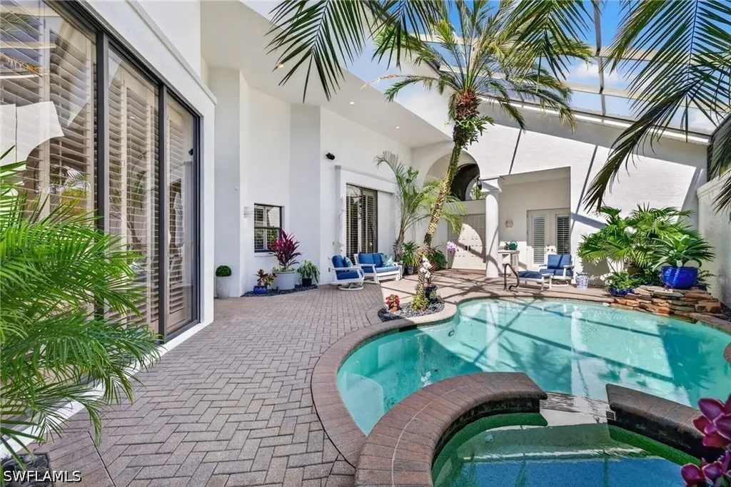3296 Lookout Lane Naples FL 34112