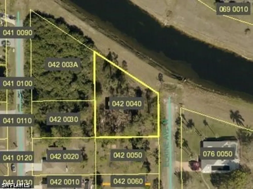 1205 Elaine Avenue N Lehigh Acres FL 33971