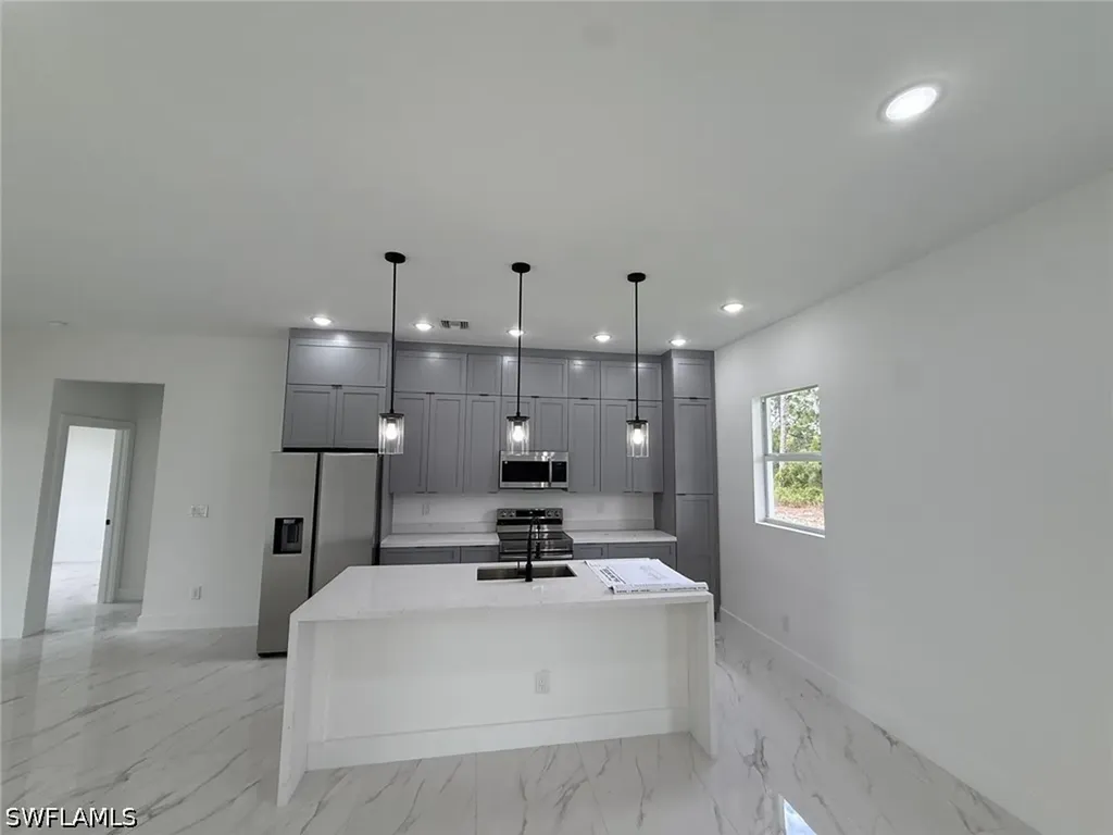 1089 Eisenhower Boulevard Lehigh Acres FL 33974