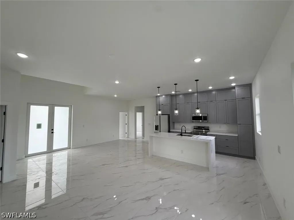 1089 Eisenhower Boulevard Lehigh Acres FL 33974