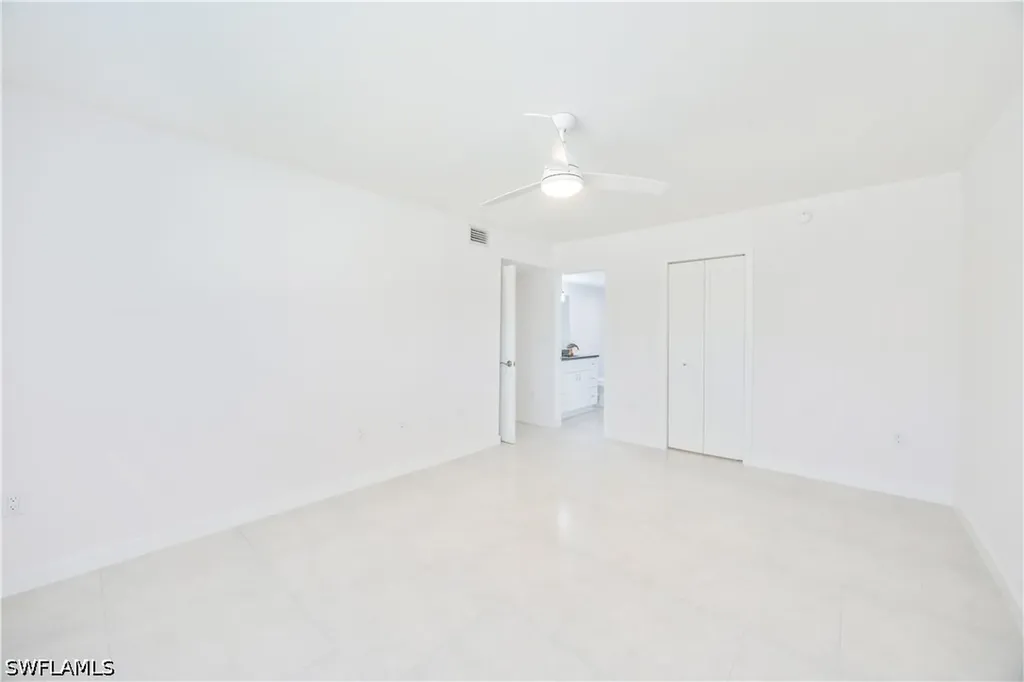 4180 Crayton Road Naples FL 34103