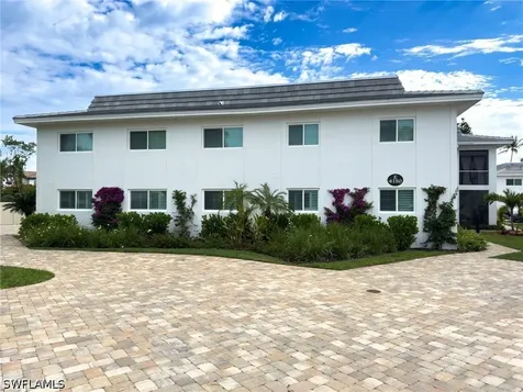 4180 Crayton Road Naples FL 34103