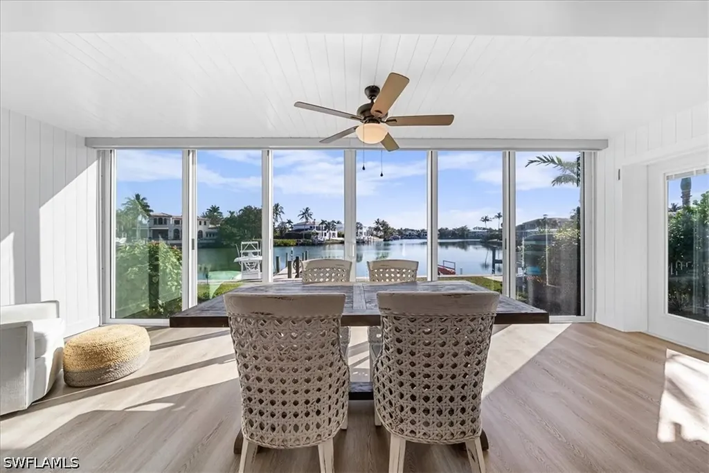 1910 Gulf Shore Boulevard N Naples FL 34102
