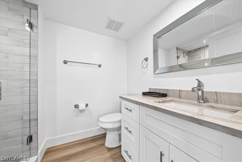 1910 Gulf Shore Boulevard N Naples FL 34102