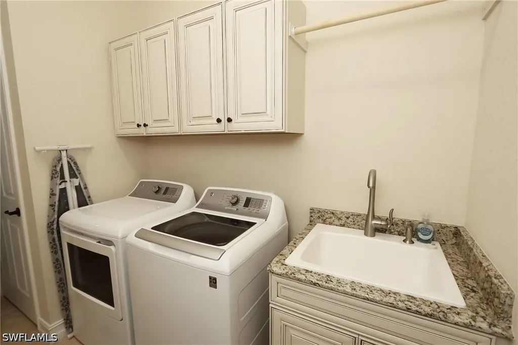 17151 Cherrywood Court Bonita Springs FL 34135