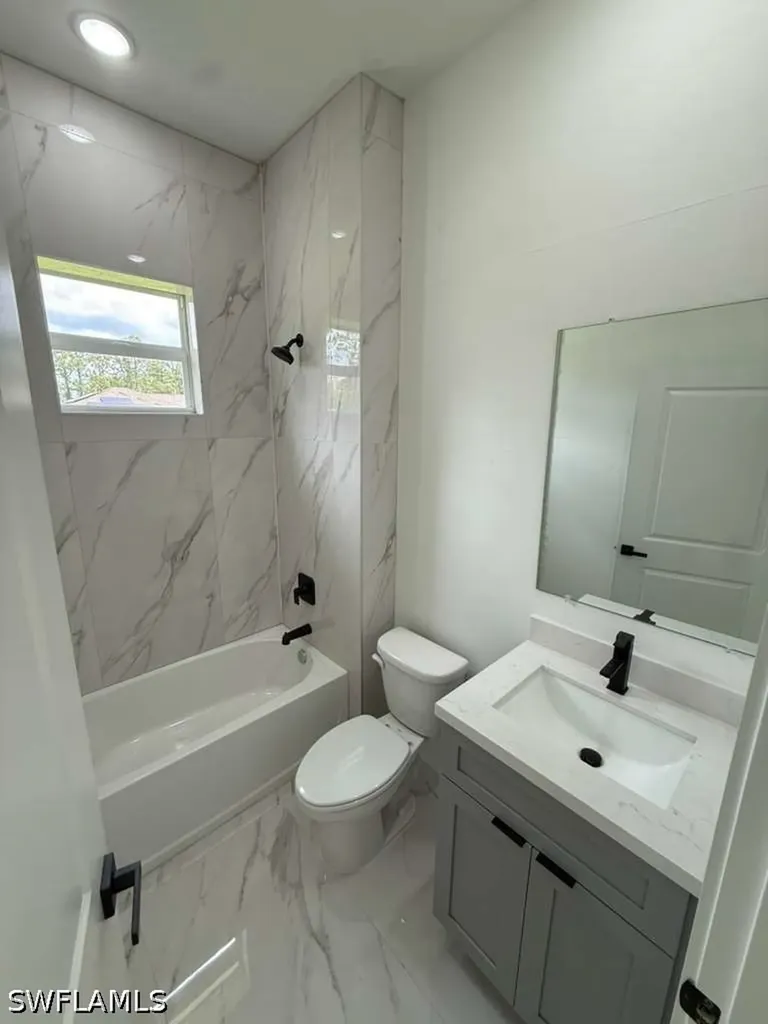 723 Epps Brown Street E Lehigh Acres FL 33974