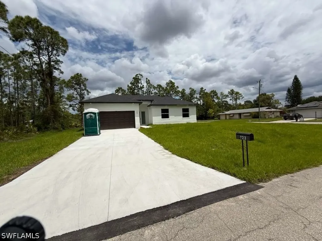 723 Epps Brown Street E Lehigh Acres FL 33974
