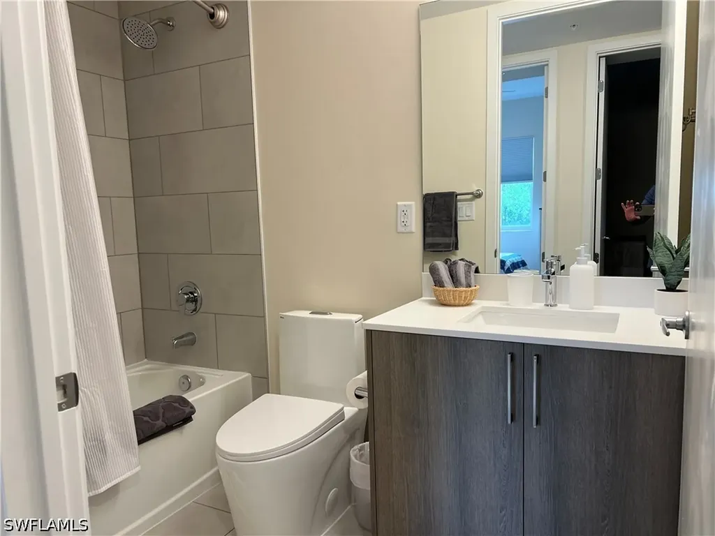 26600 Rosewood Pointe Drive Bonita Springs FL 34135