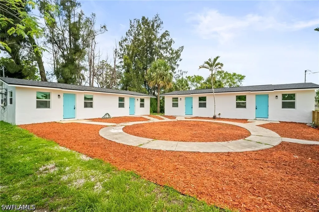 2316 Bayside Street Naples FL 34112