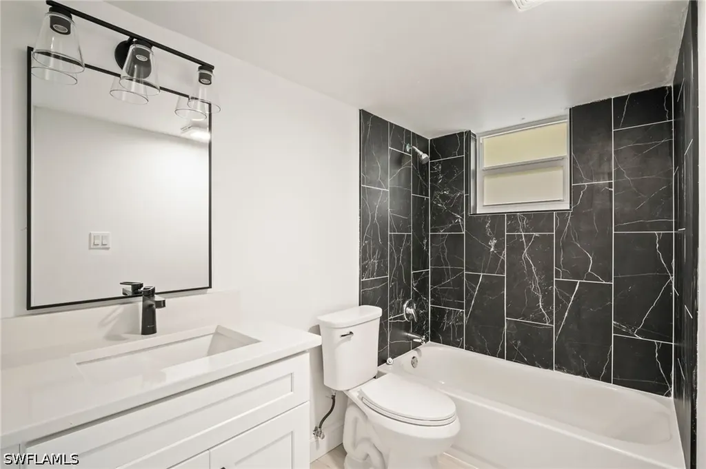 2316 Bayside Street Naples FL 34112