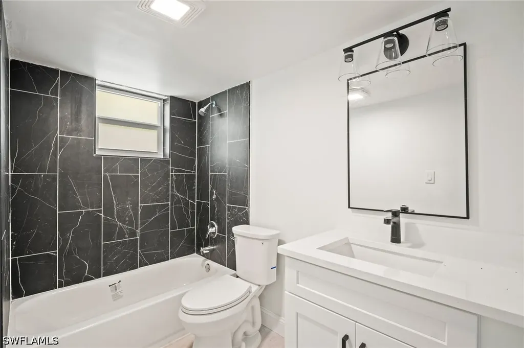 2316 Bayside Street Naples FL 34112