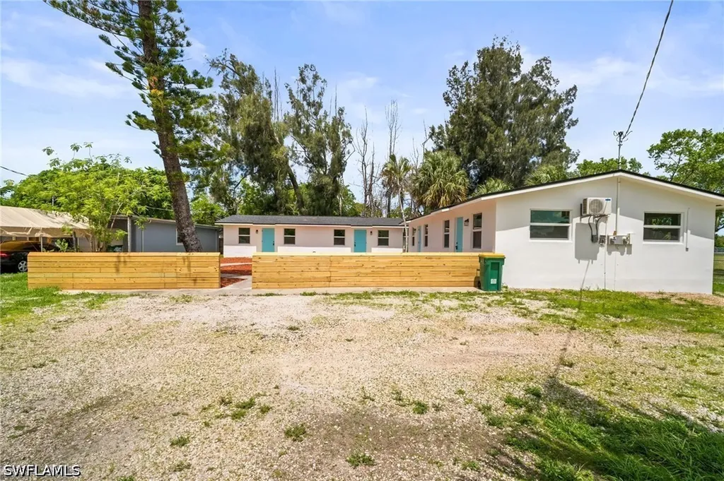 2316 Bayside Street Naples FL 34112