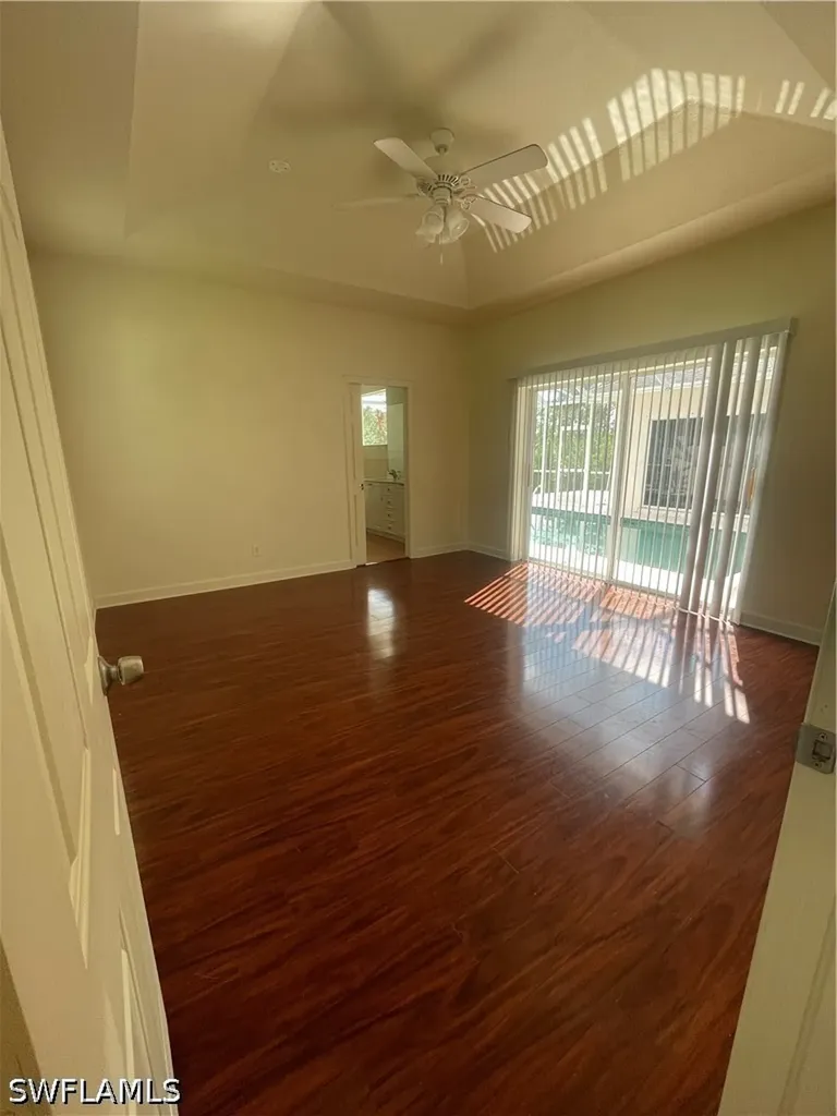 4080 33rd Avenue NE Naples FL 34120