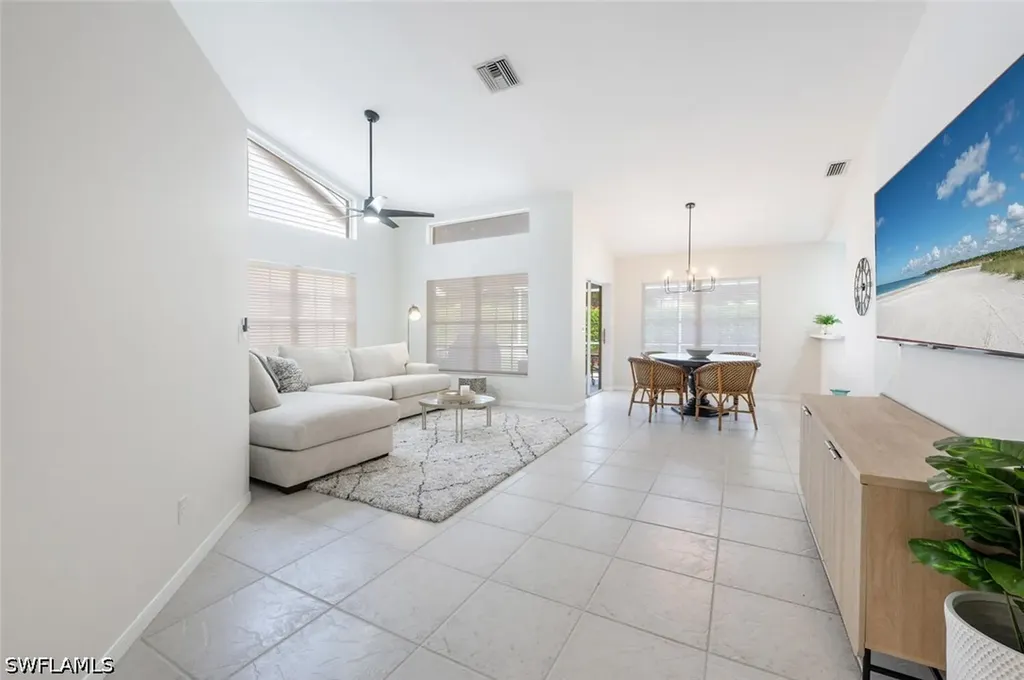 2835 Mizzen Way Naples FL 34109
