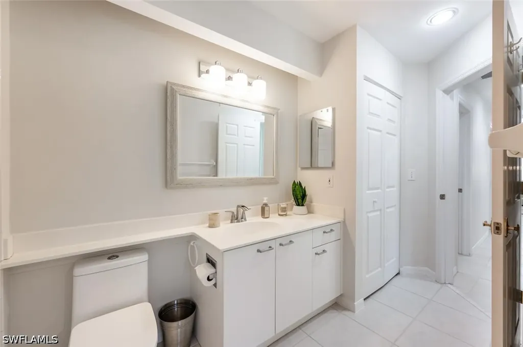 2835 Mizzen Way Naples FL 34109