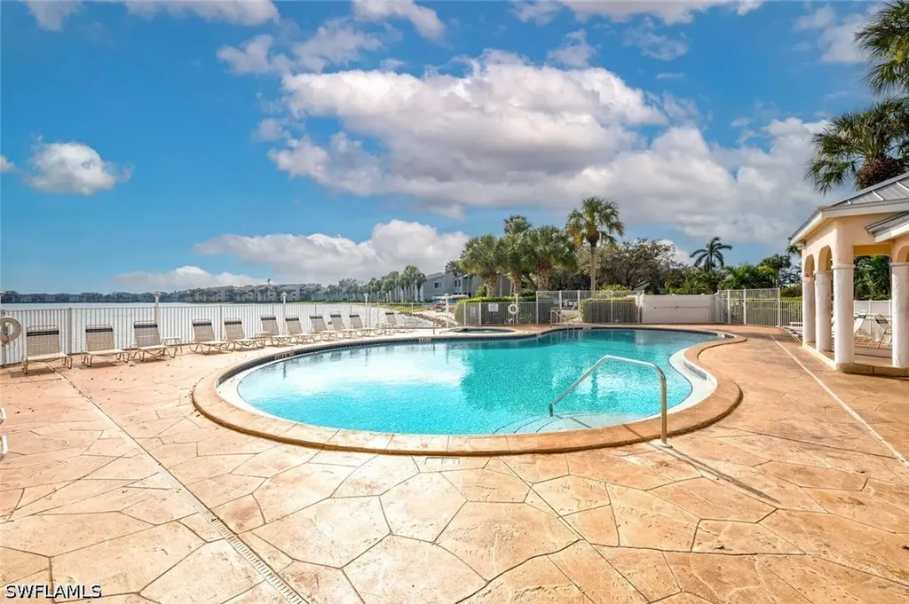 2835 Mizzen Way Naples FL 34109