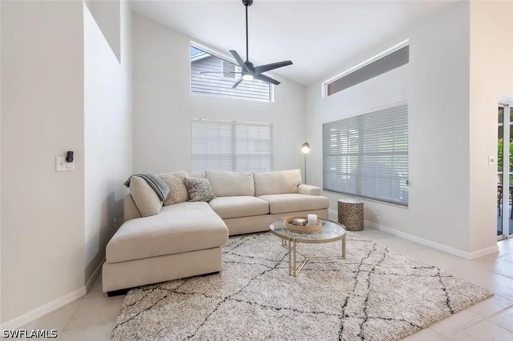 2835 Mizzen Way Naples FL 34109